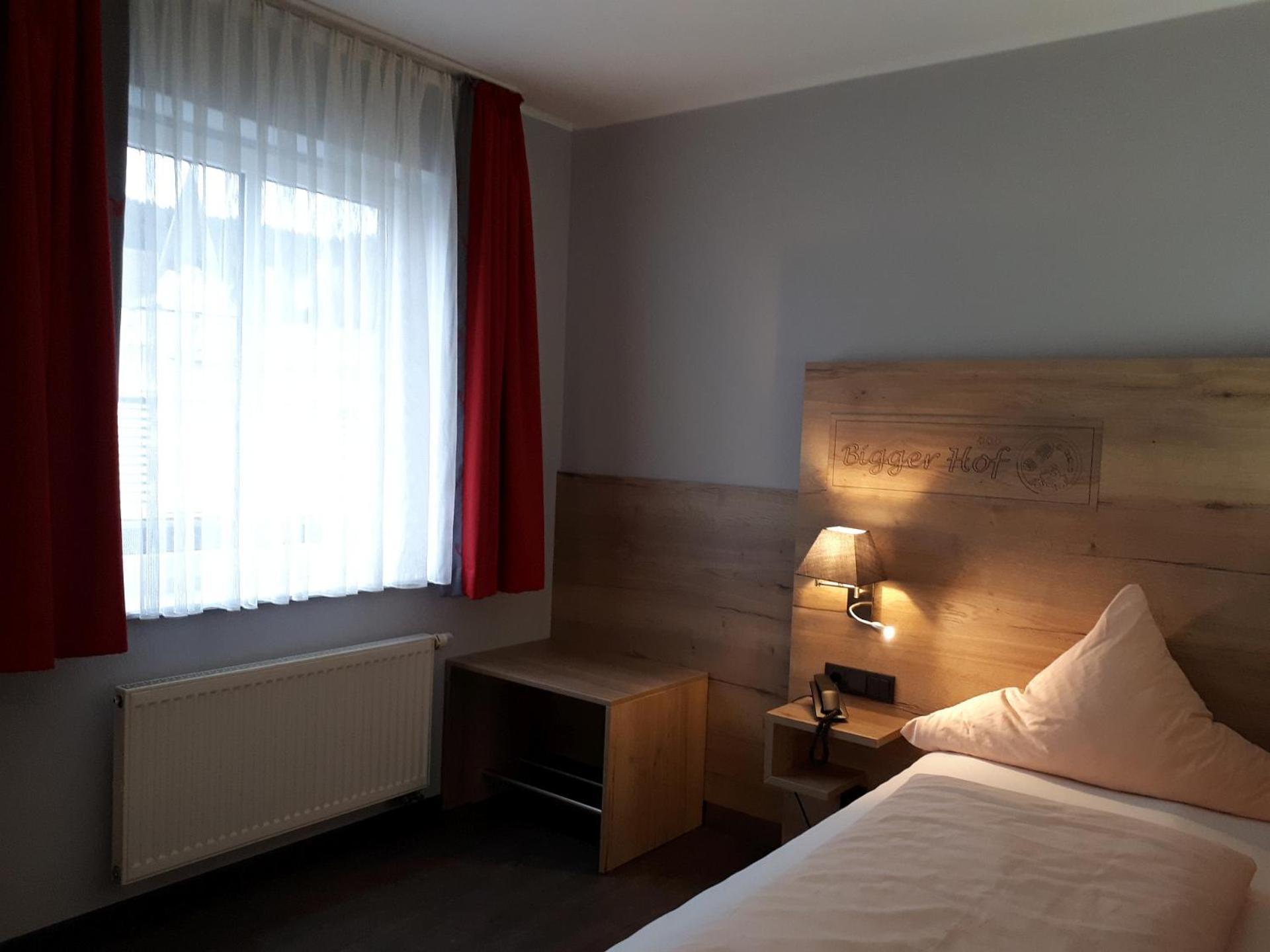 Hotel Bigger Hof - Wirtshaus Platzhirsch Am Jahnplatz Olsberg Exteriér fotografie